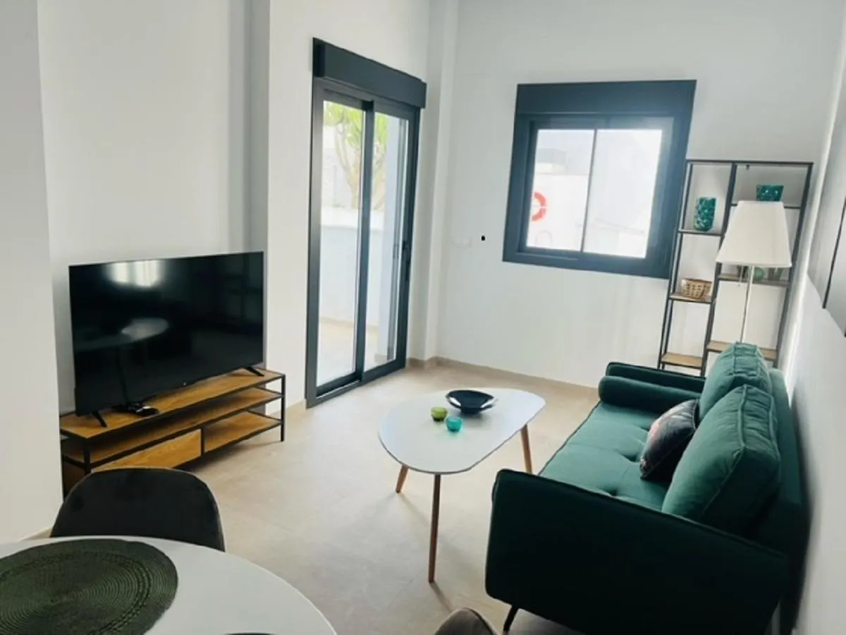 Edf Copenhague Bajo A Eurosur Apartman Nerja 0*,  Spanyolország